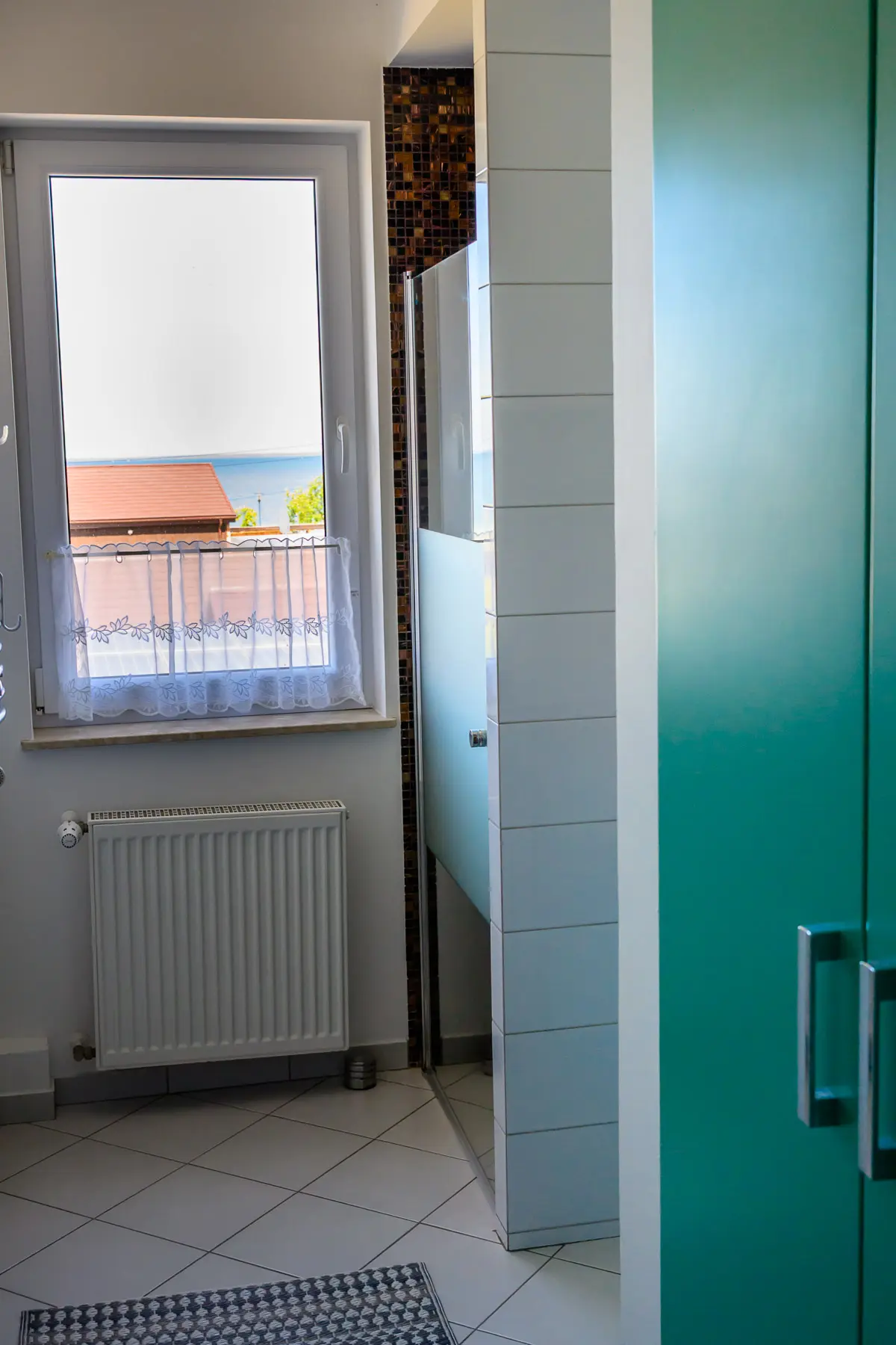Apartament nr 2 w Rewie - detal pokoju